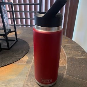 Yeti 26oz Rambler. NWOT. Red.